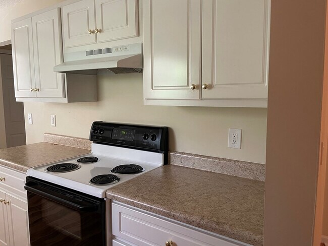 Photo - 115 Double Tree Dr