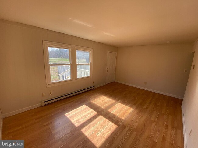 6619 Hickory Ridge Rd