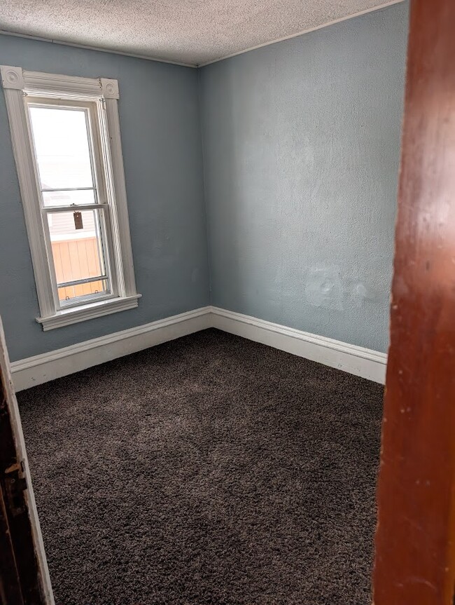 dormitorio - 611 4th St SW Unidad 611