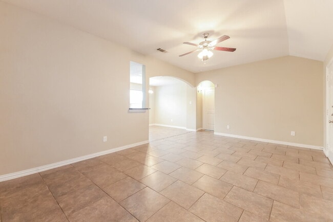 Photo - 7645 Hollow Point Dr