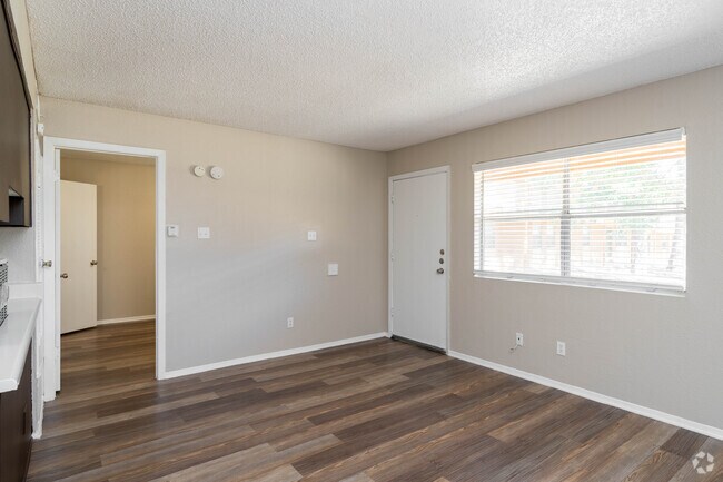 1HAB, 1BA - 500 ft²