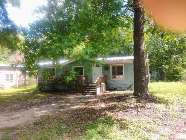 Photo - 136 Birchwood Dr