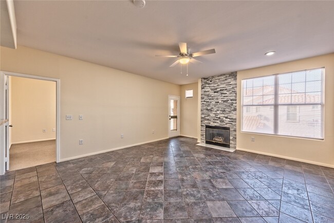 Photo - 8555 W Russell Rd Condo Unit 2093
