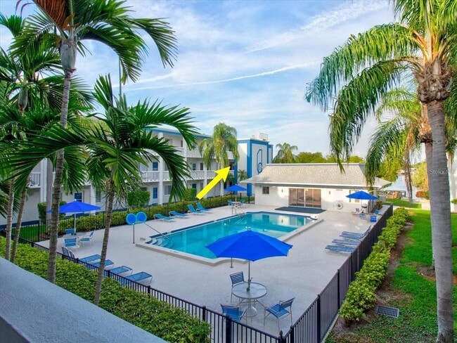 Photo - 350 79th Ave N Unidad 204