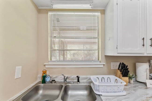 Building Photo - 564 Glade Park Loop Unit ID1043856P Rental