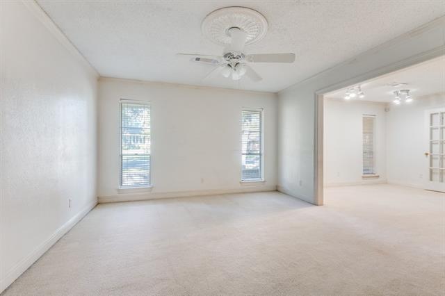 Photo - 1612 Canyon Oaks Dr