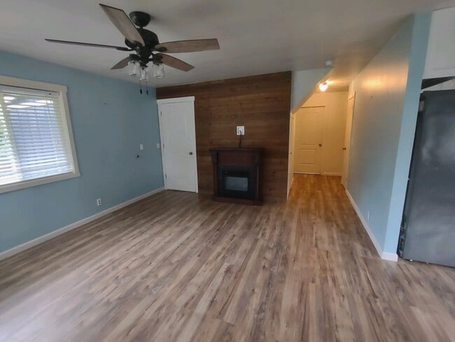 Photo - Located 1 block from Ocean Shores. 3bd 2ba & attached garage