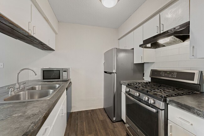 Photo - 5005 Manor Rd Unit 132