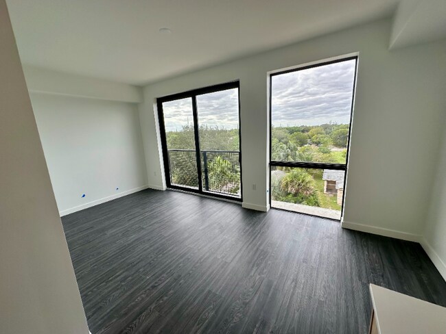 Photo - 701 NW 5th Ave Unit 215