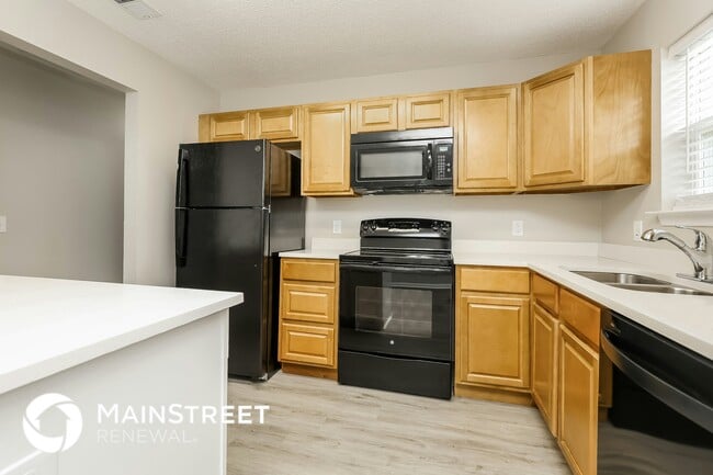 Photo - 703 Lou Gehrig Cir