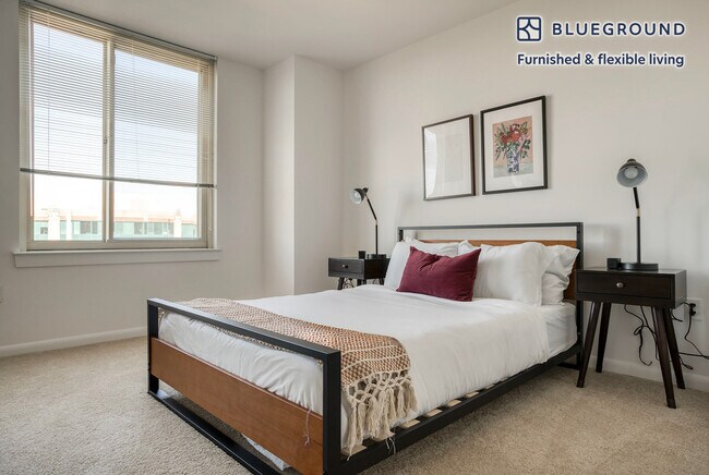 8421 Broad St Unit SI FL14-ID810