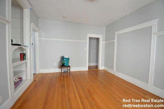 Photo - 31 Chester St Unit 2