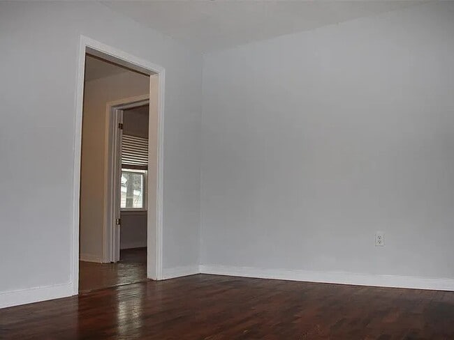 Living Room - 319 Moody St Unit Half