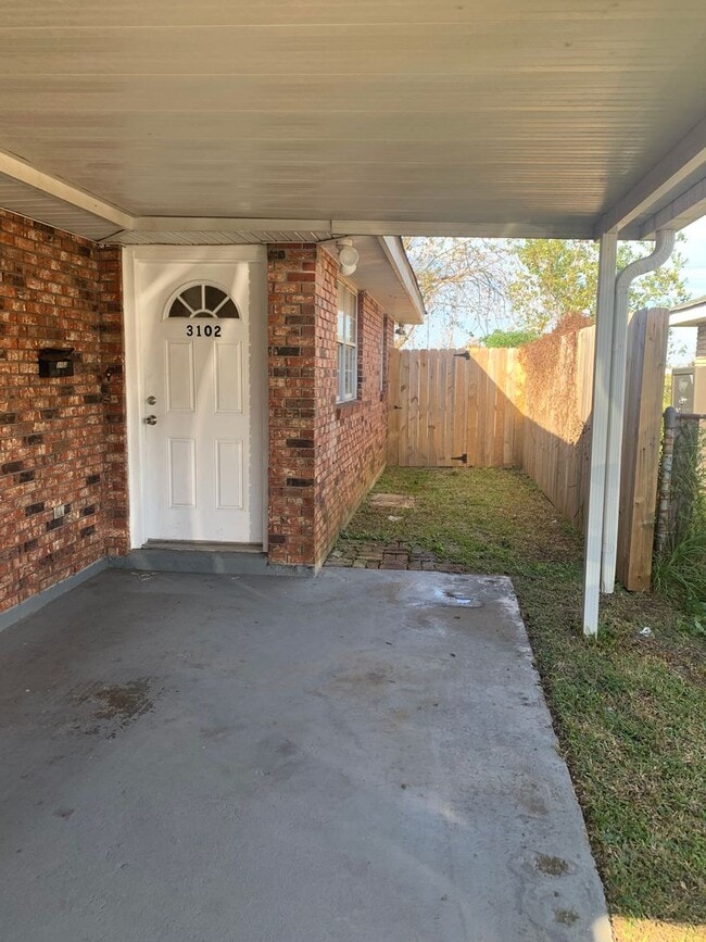 Photo - 3100 Pakenham Dr Unidad 3102 Pakenham Dr.