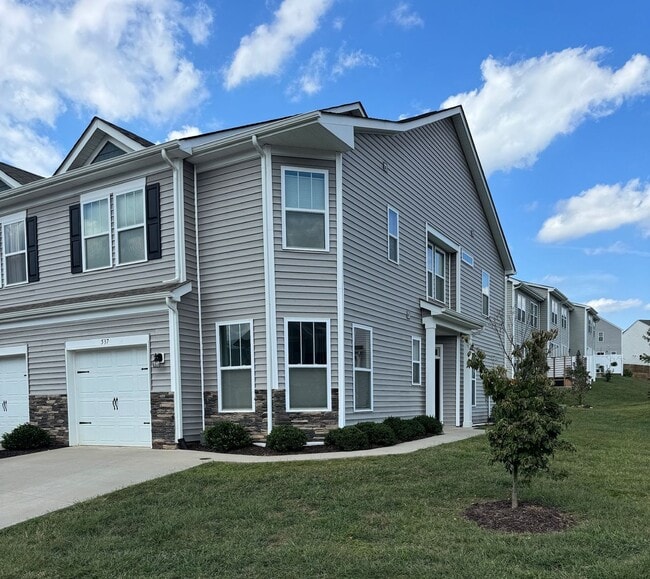 West AVL New Build Ready Now! Townhome Townhome Rental in Asheville