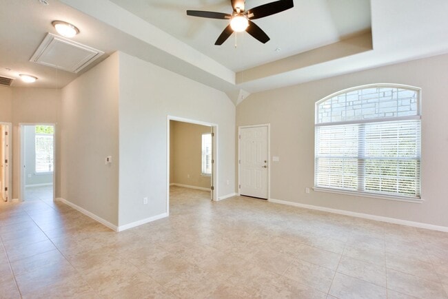 Photo - 121 Thelonious Dr