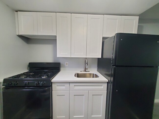 Photo - 268 Dwight St Unit 2