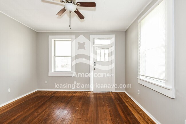 Photo - 4124 Schiller Pl