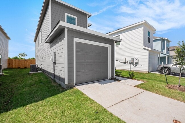 Photo - 911 Sandhill Crane Ln