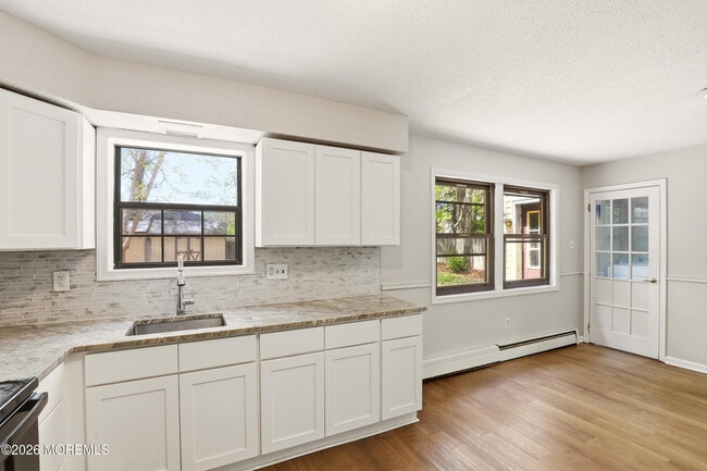 Photo - 19 Oak Leaf Dr
