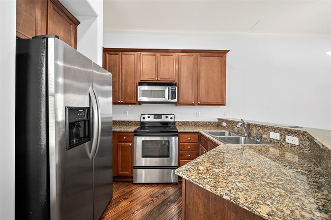 Photo - 202 McGowen St Unit F