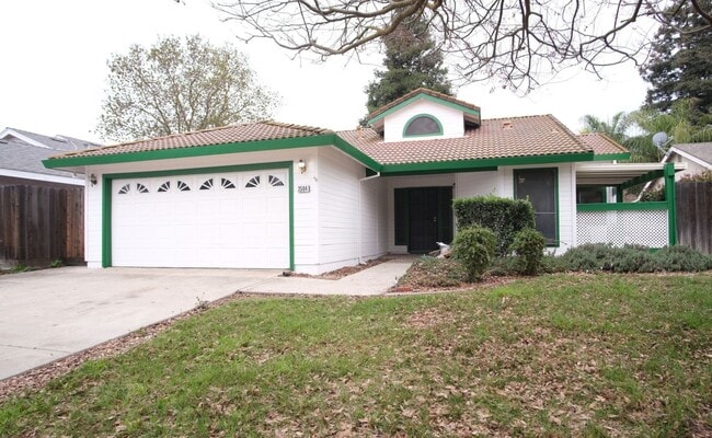 Photo - Stunning 3-Bedroom 2-bathrooom in the vibrant city of Modesto