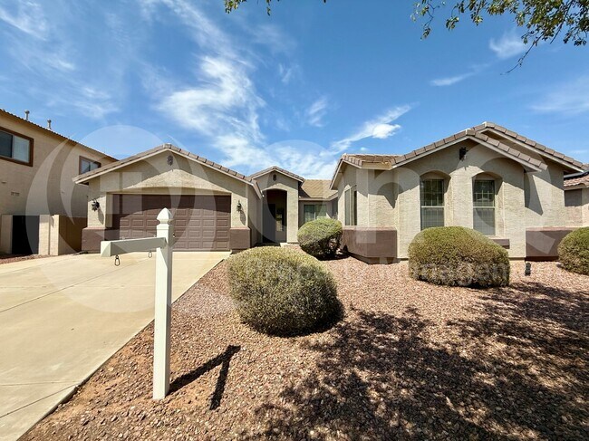 Photo - 15564 W Mescal St House