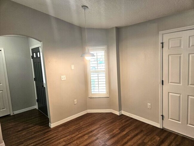 Photo - Beautiful Townhome in St Cloud !