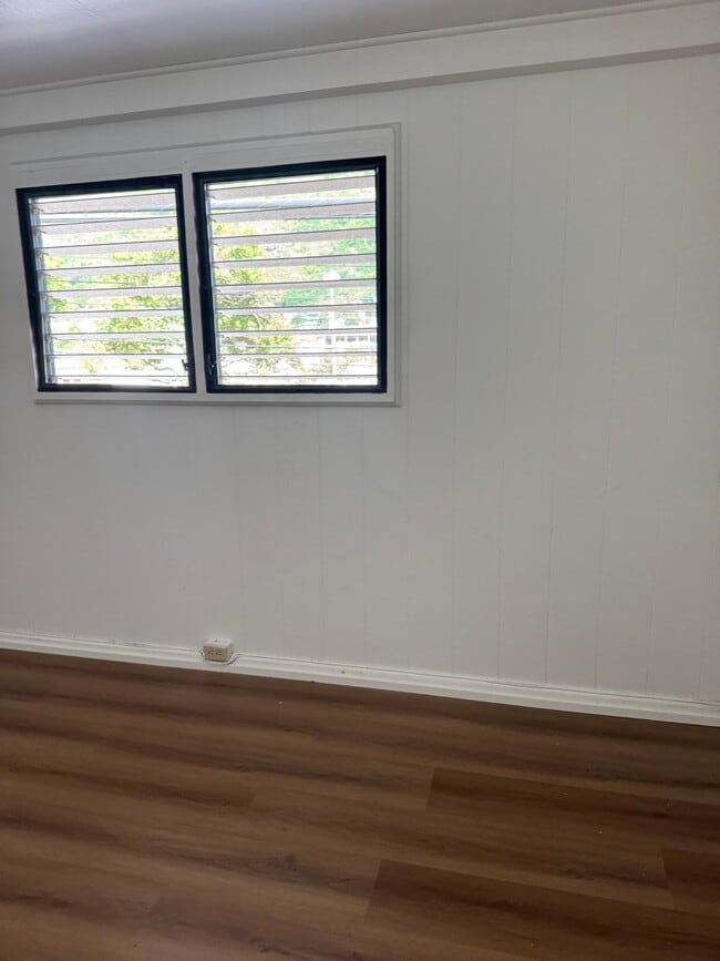 Photo - 2046 Palolo Ave