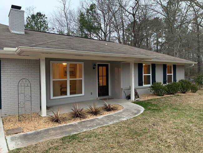 Photo - 1097 Wolfe Rd