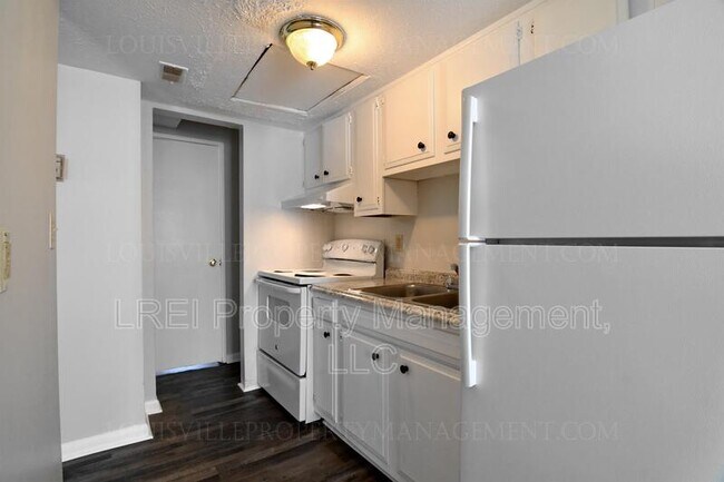 Photo - 4730 Southern Pkwy