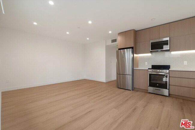 Photo - 5528 Sunnyslope Ave Casa