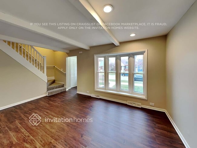 Photo - 9206 S 50th Ave