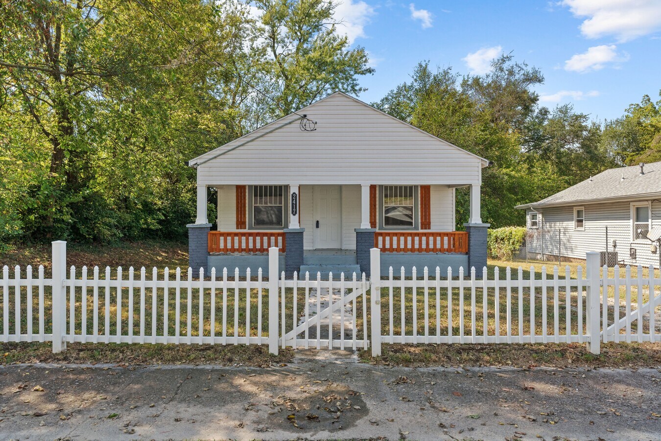 Photo - 2417 N Fremont Ave