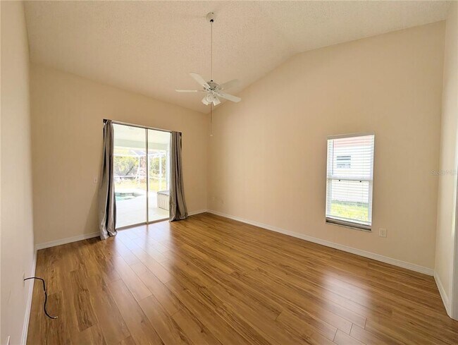 Photo - 5539 Wilde Oak Way