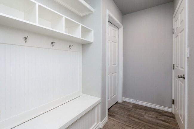 Photo - 7713 Killebrew Dr