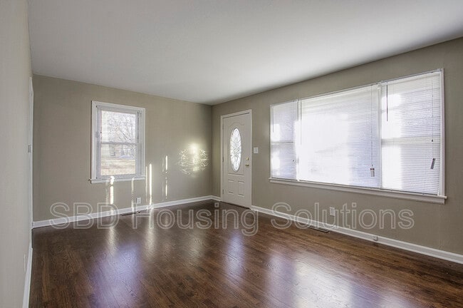 Photo - 602 N Lakeview Ave