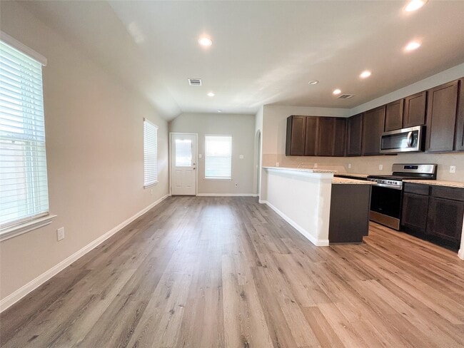 Photo - 6515 James Michael Dr