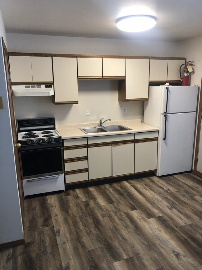 Photo - Fairway Court Unit 206