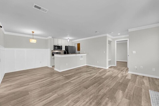 266 Alexandra Dr Unit 11