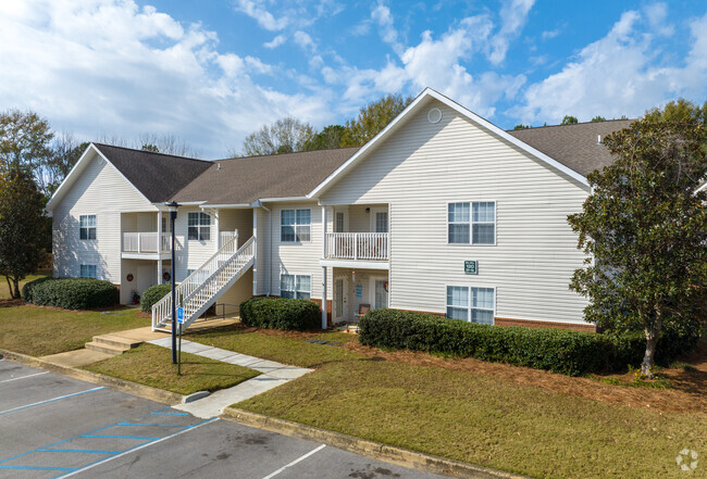 Highlands Trail Apartments - Dothan, AL | ForRent.com