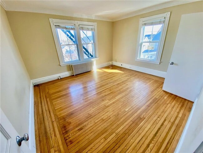 Photo - 67 1/2 Roseneath Ave Unit 2