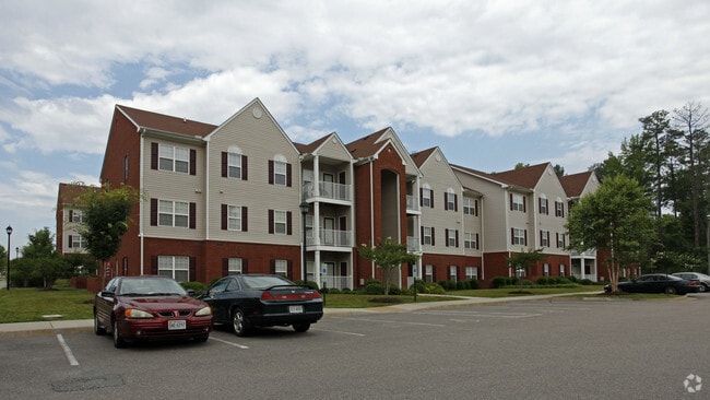 The Villas at Oakland Chase Apartments