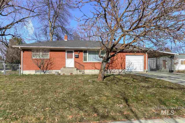 Photo - 1518 W Howe St