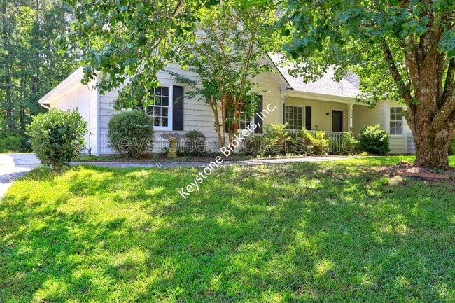 Building Photo - 9166 Tara Dr SW