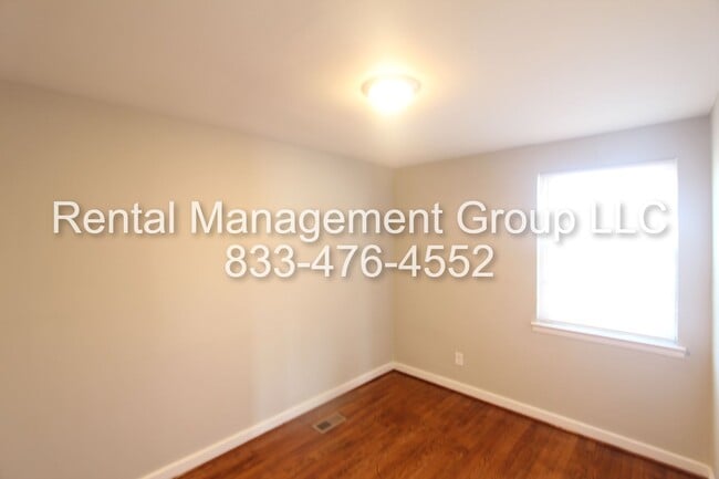 Photo - 3 Bedroom 1.5Bath - New On The Market! Better Hurry To See This One!!