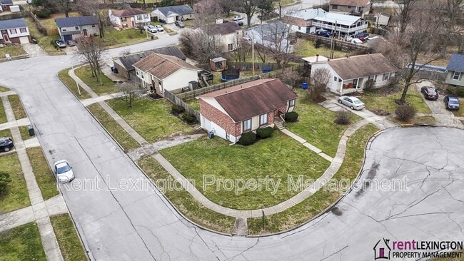 Photo - 208 Grayson Ct