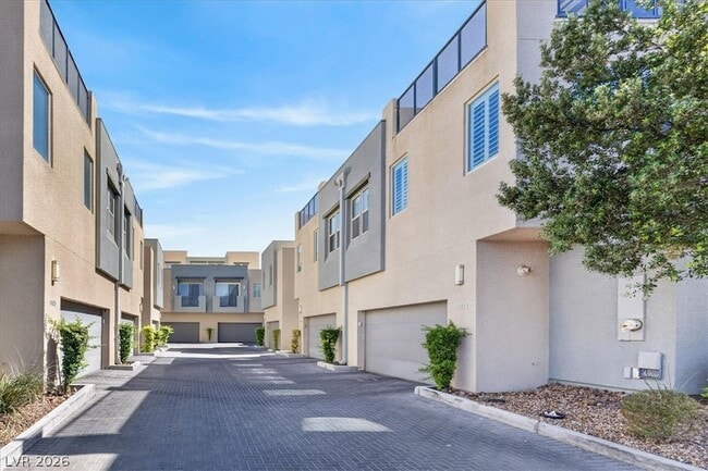 Photo - 11423 Gravitation Dr