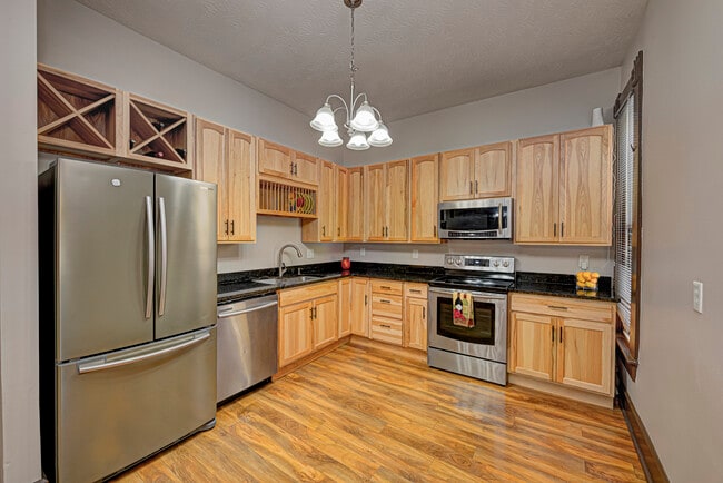 Kitchen with all stainless steel appliances - 1643 Fletcher Ave