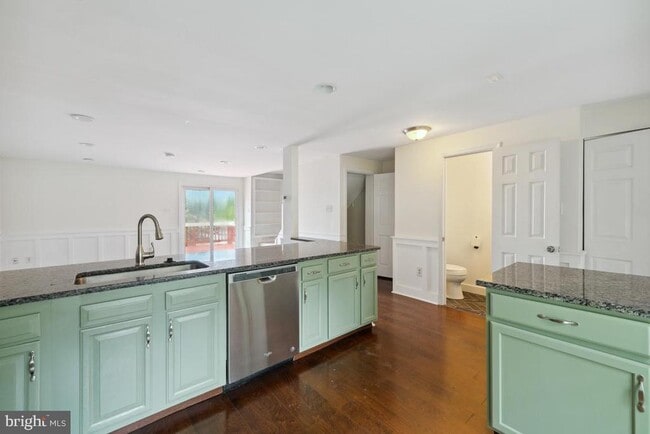 Photo - 7671 Wolford Way